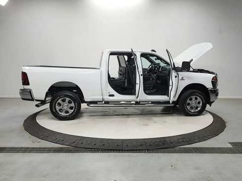 Used 2026 RAM 2500 Big Horn AWD/4WD image 16