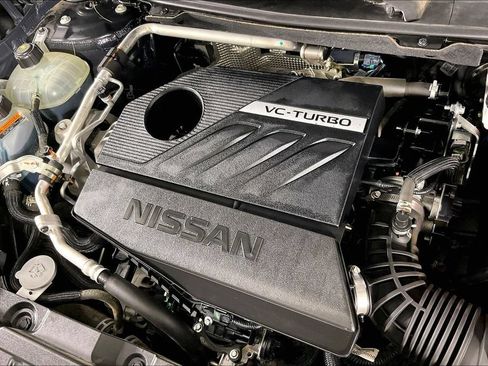 Used 2022 Nissan Rogue SV FWD image 39