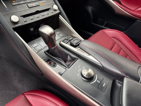 Used 2019 Lexus IS 350 AWD image 26