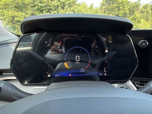 New 2026 Chevrolet Trax ACTIV w/ Driver Confidence Package FWD image 23