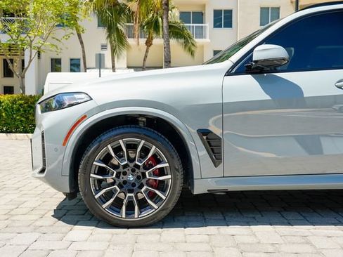 Used 2024 BMW X5 sDrive40i w/ M Sport Package RWD image 13
