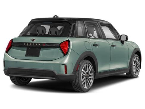 Used 2026 MINI Cooper 4-Door Hardtop FWD image 2