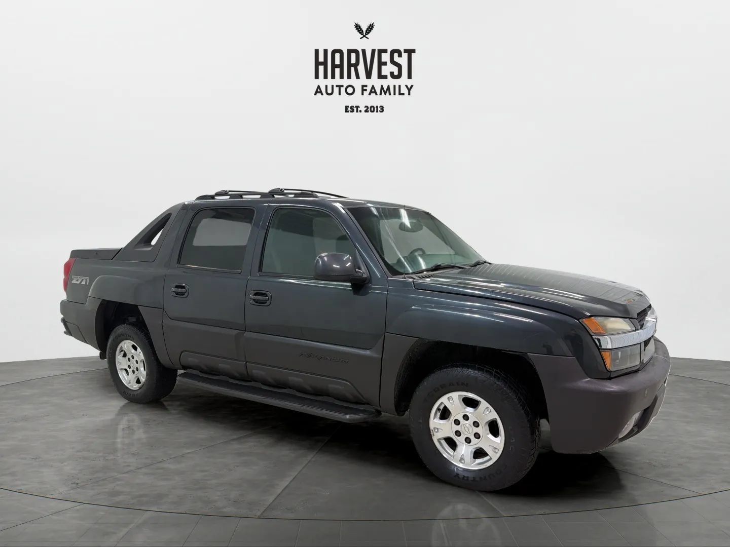 Used 2003 Chevrolet Avalanche 4x4 w/ Suspension Package, Off-Road image 9