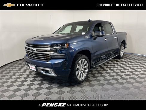 Used 2020 Chevrolet Silverado 1500 High Country w/ Technology Package image 1