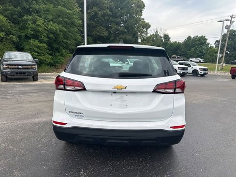 Used 2024 Chevrolet Equinox LS w/ LPO, Floor Liner Package FWD image 3