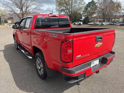 Used 2018 Chevrolet Colorado Z71 image 3