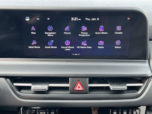 Certified 2025 Kia Seltos SX image 14