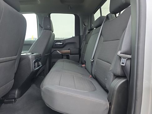 Used 2019 GMC Sierra 1500 Elevation w/ Elevation Value Package image 17