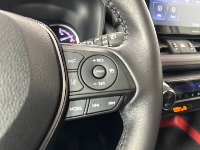 Used 2021 Toyota RAV4 TRD Off-Road AWD/4WD image 13