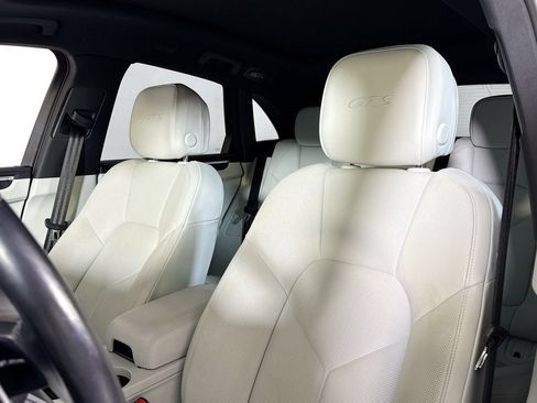 Certified 2024 Porsche Macan GTS AWD/4WD image 5
