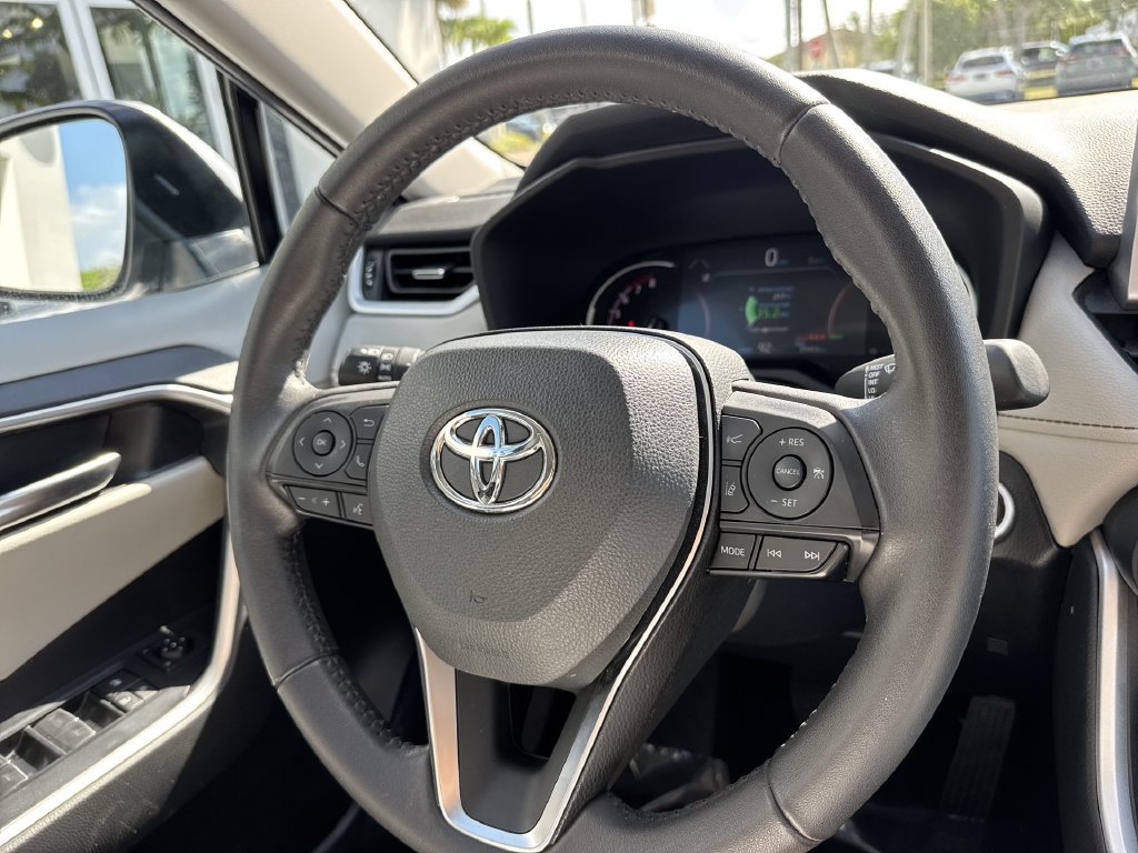 Used 2024 Toyota RAV4 XLE Premium FWD image 55