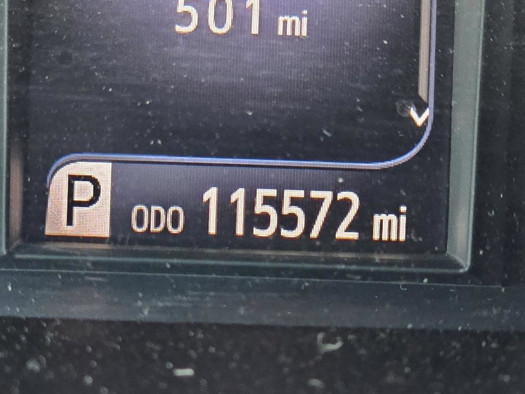 Used 2017 Toyota Camry XLE FWD image 37