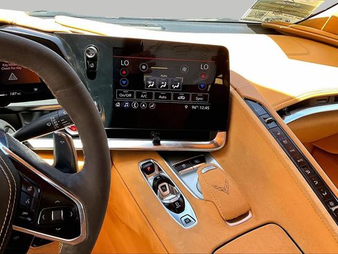 Used 2020 Chevrolet Corvette Stingray Premium Conv w/ 3LT Preferred Equipment Group RWD image 7