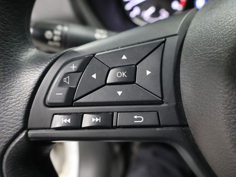 Used 2024 Nissan Sentra S image 34