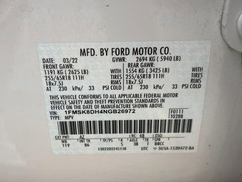 Used 2022 Ford Explorer XLT image 30