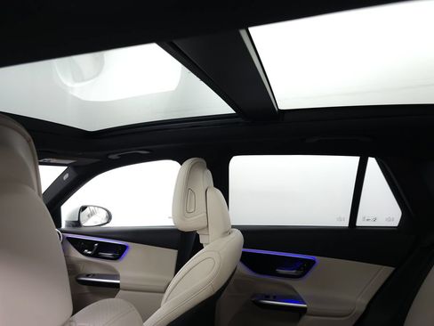 Certified 2026 Mercedes-Benz GLC 300 4MATIC image 21