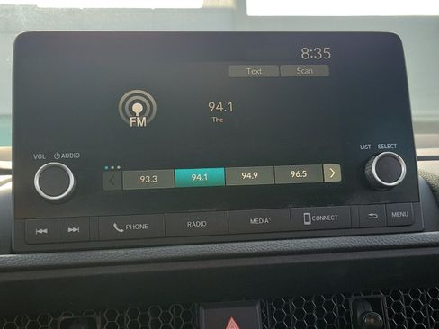 Used 2025 Honda CR-V EX image 23