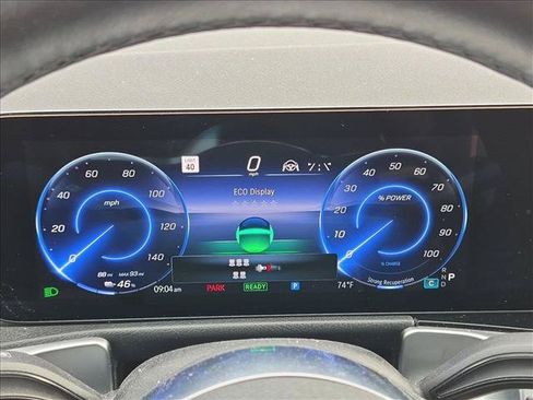 Used 2024 Mercedes-Benz EQB 300 4MATIC image 9