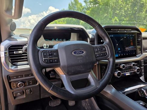 Used 2023 Ford F150 Lariat RWD image 10