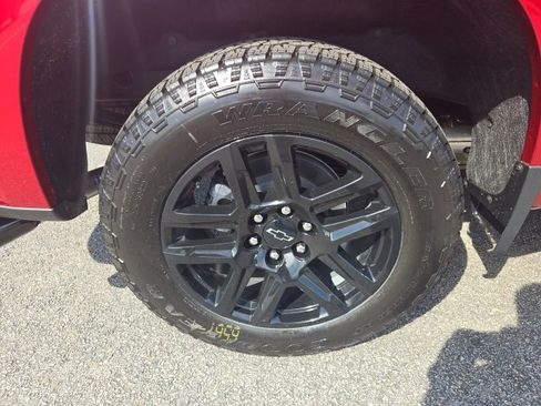 New 2025 Chevrolet Silverado 1500 RST w/ Dark Appearance Package image 6