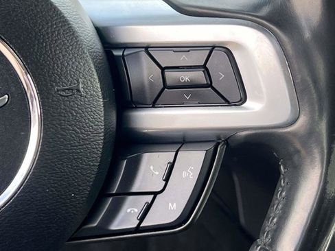 Used 2018 Ford Mustang Premium RWD image 17