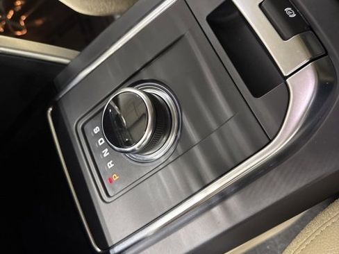 Used 2019 Land Rover Discovery Sport HSE image 20