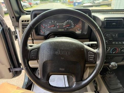 Used 2003 Jeep Wrangler Sahara AWD/4WD image 17
