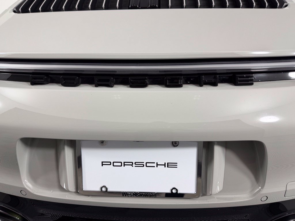 Certified 2024 Porsche 911 Carrera RWD image 18