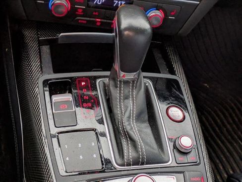 Used 2017 Audi S6 Premium Plus w/ S6 Sport Package image 12