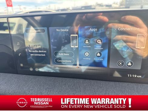 New 2026 Nissan Kicks SV image 12