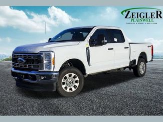 Used 2023 Ford F250 XLT video 1
