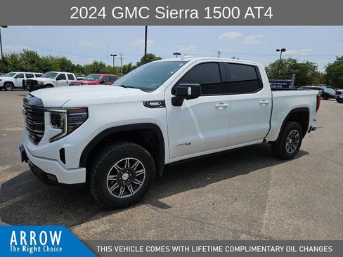 Used 2024 GMC Sierra 1500 AT4 w/ AT4 Preferred Package AWD/4WD image 5