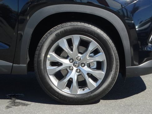 New 2026 Toyota Grand Highlander Limited image 4