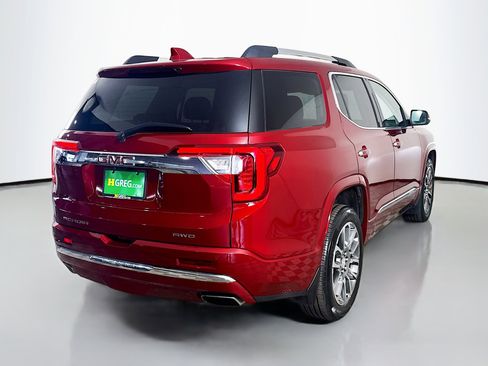 Used 2021 GMC Acadia Denali w/ Denali Ultimate Package AWD/4WD image 10