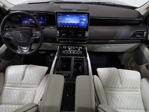 Used 2023 Lincoln Navigator L Black Label AWD/4WD image 24