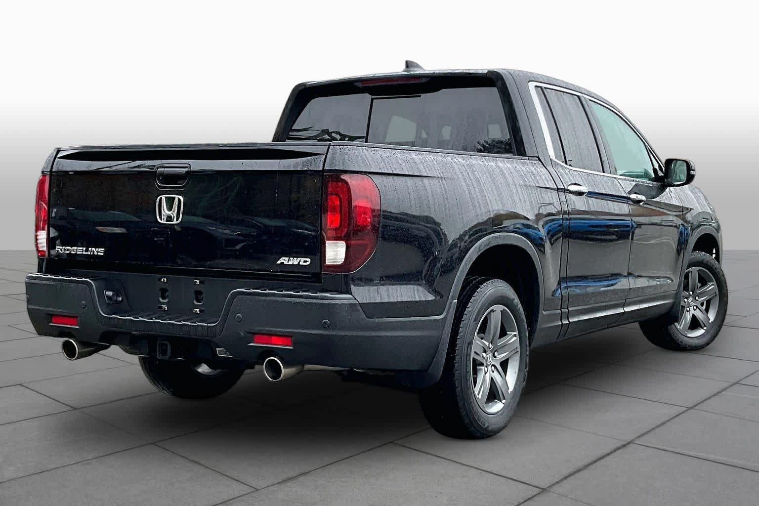 Used 2023 Honda Ridgeline RTL-E image 13