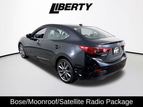 Used 2018 MAZDA MAZDA3 Touring image 5