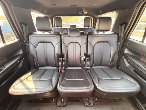 Used 2020 Ford Expedition Limited w/ Equipment Group 301A AWD/4WD image 19