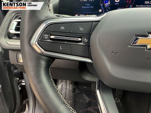 Used 2024 Chevrolet Traverse LT image 20