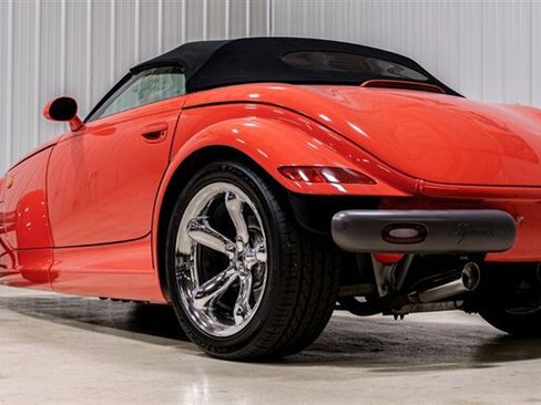 Used 1999 Plymouth Prowler RWD image 5