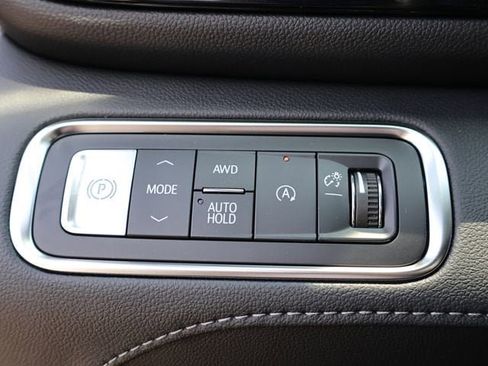 New 2026 Buick Enclave Preferred w/ Power Package AWD/4WD image 39