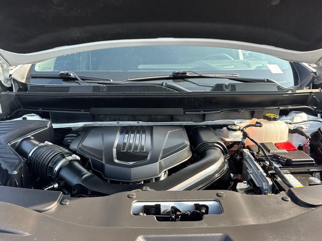 Used 2025 GMC Acadia Elevation FWD image 28
