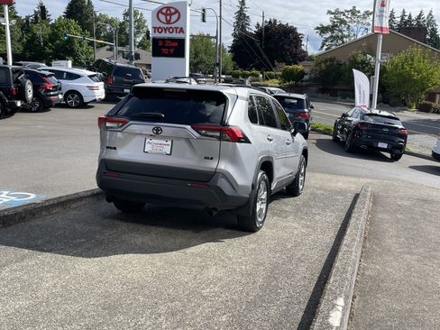 Certified 2024 Toyota RAV4 XLE w/ Convenience Package FWD image 7