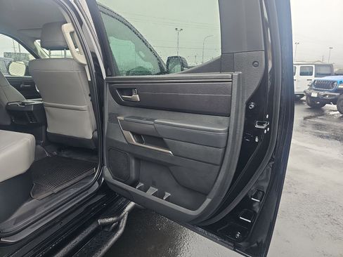 Used 2024 Toyota Tundra SR5 w/ SR5 Premium Package AWD/4WD image 27