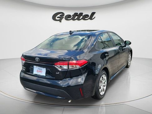 Used 2022 Toyota Corolla LE FWD image 5