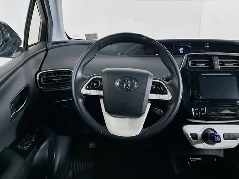 Used 2018 Toyota Prius Prime Plus FWD image 17