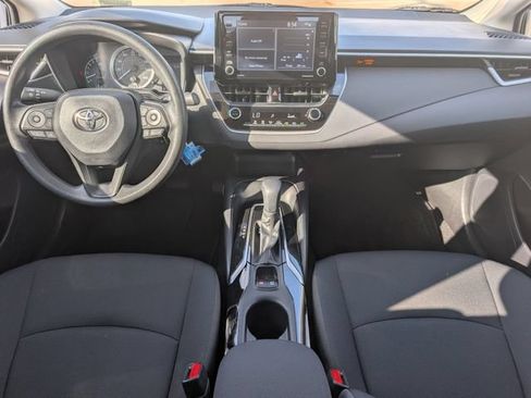 Used 2022 Toyota Corolla LE FWD image 23
