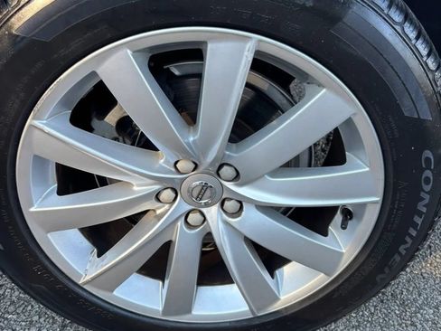 Used 2016 Volvo XC90 T6 Momentum w/ Momentum Plus Package AWD/4WD image 29