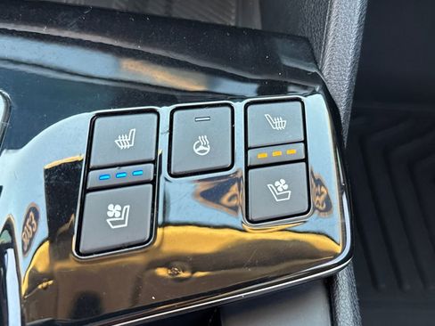 Used 2023 Kia Sportage SX image 23