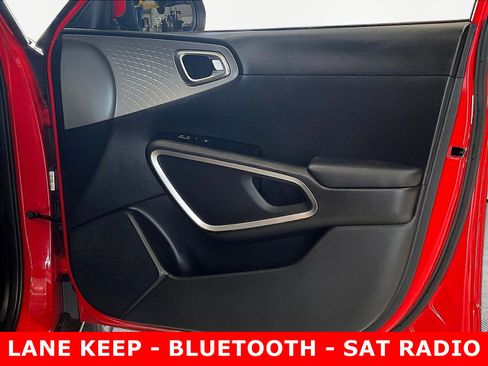 Used 2022 Kia Soul LX w/ Technology Package FWD image 27